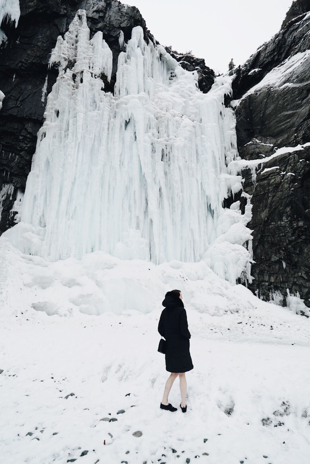 Archillect ID 339690