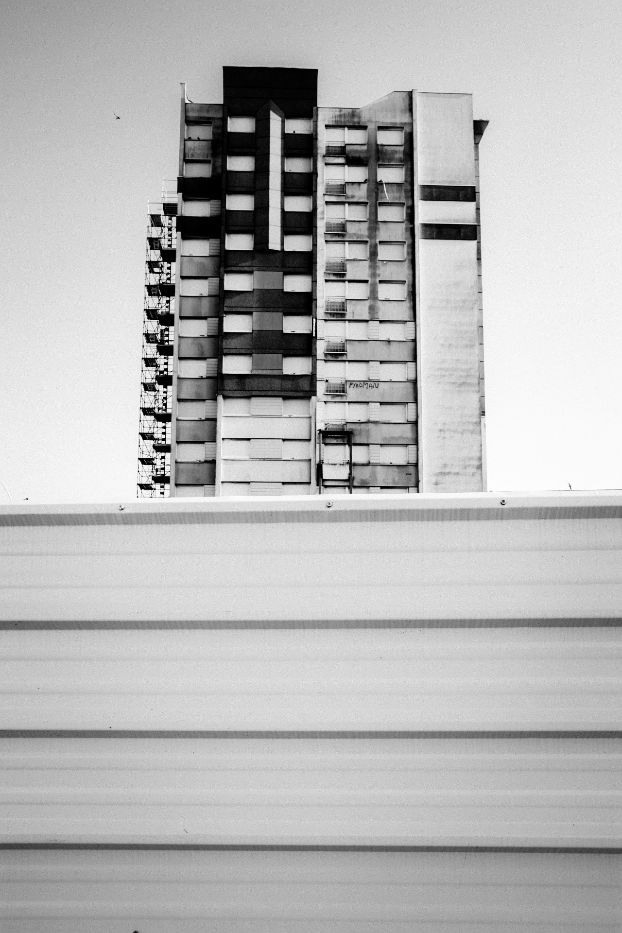 Archillect ID 341778