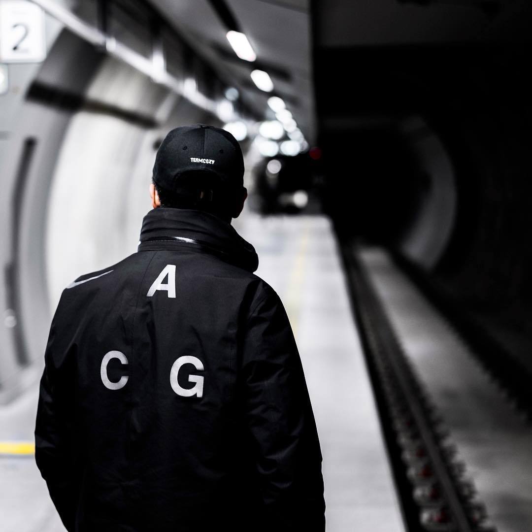 Archillect ID 345625