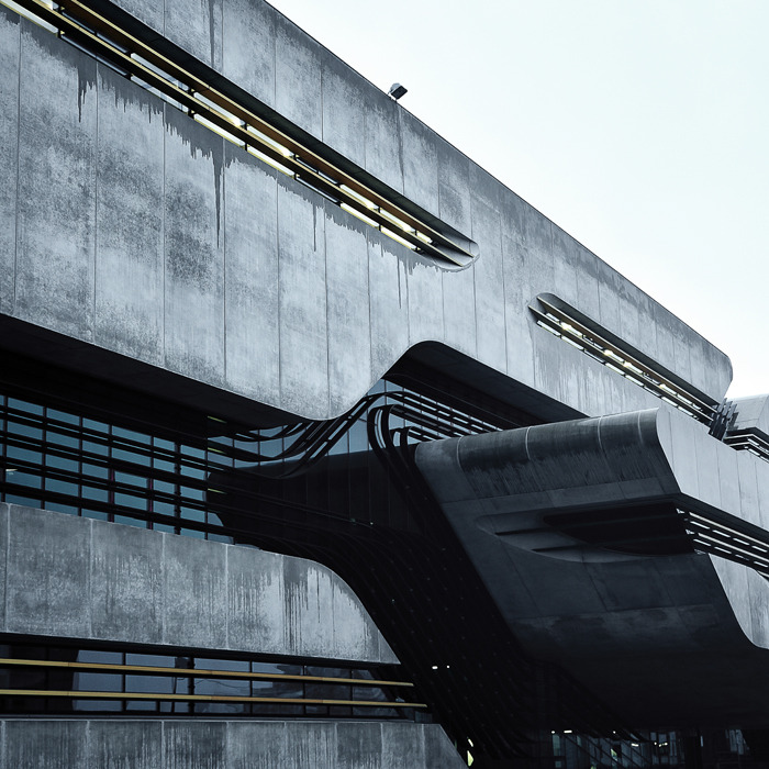 Archillect ID 346155