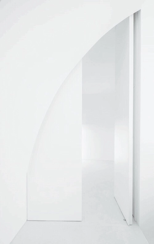 Archillect ID 346226
