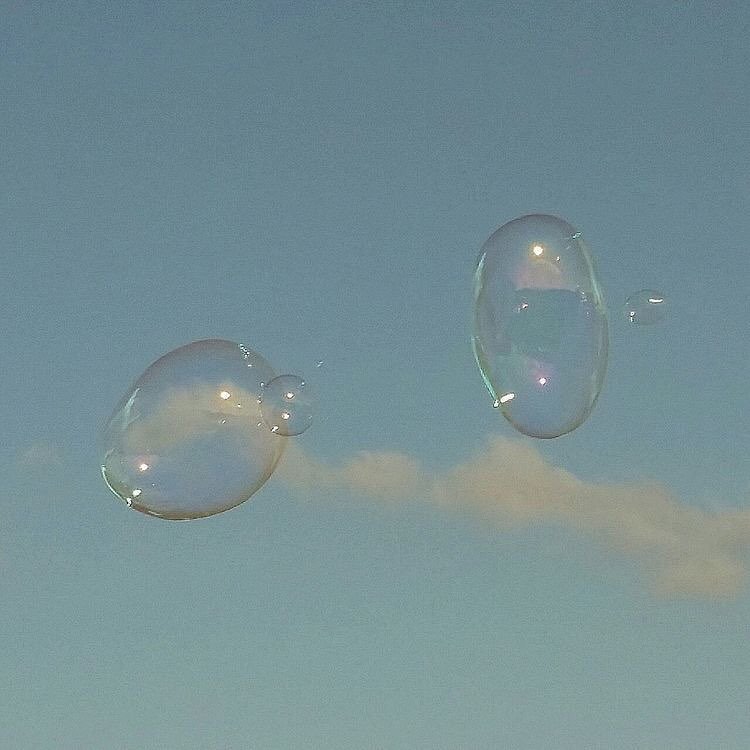 Archillect ID 347172