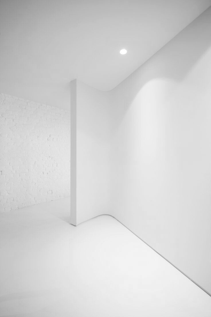 Archillect ID 347851