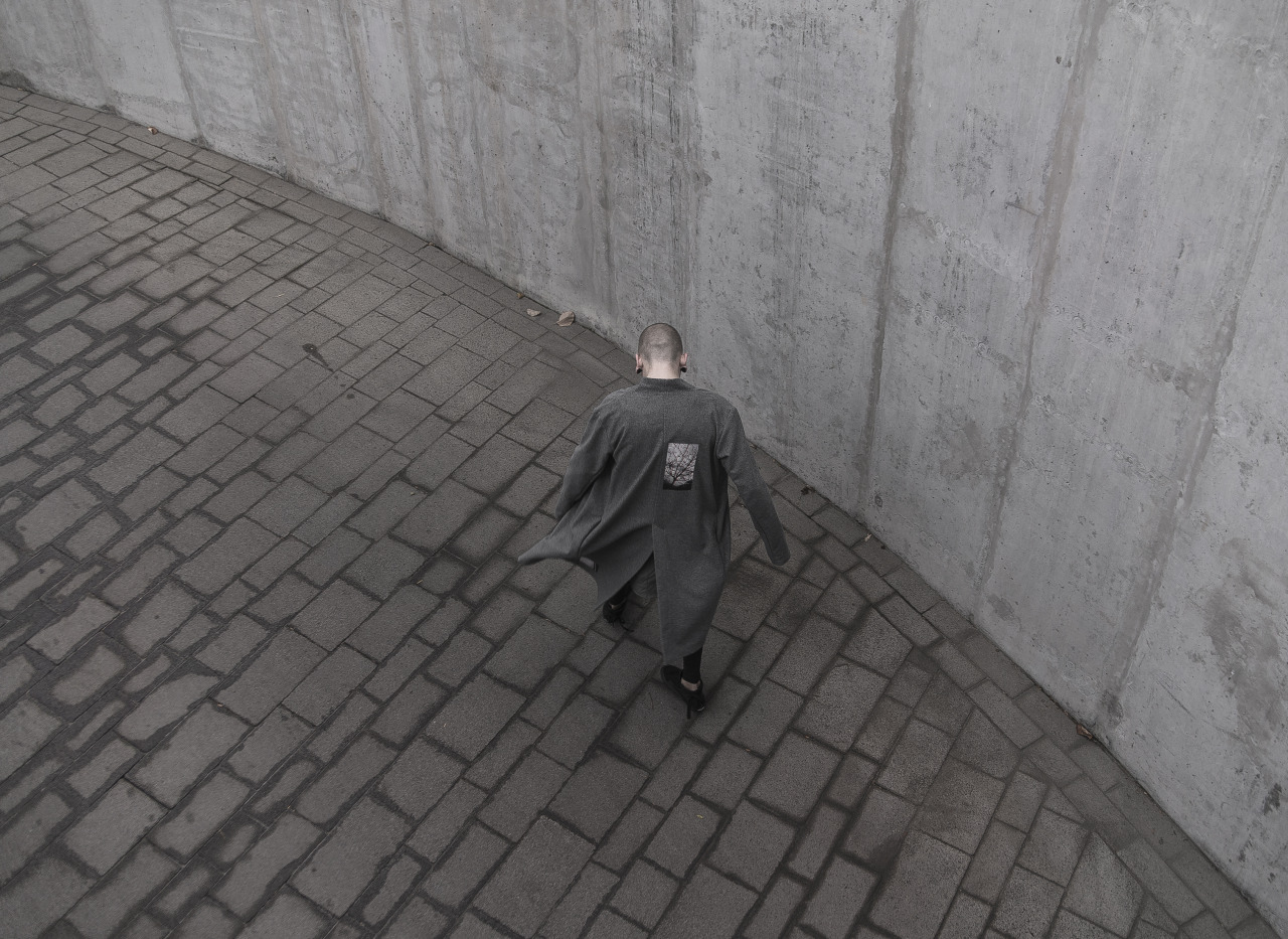 Archillect ID 348894