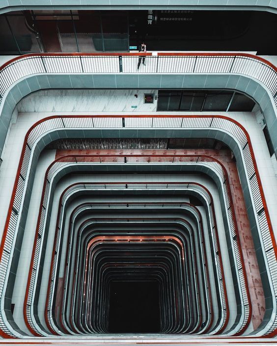 Archillect ID 348960