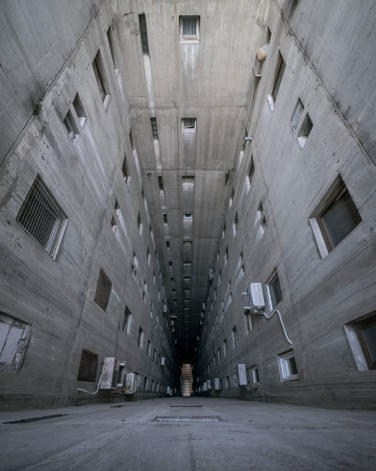 Archillect ID 349379