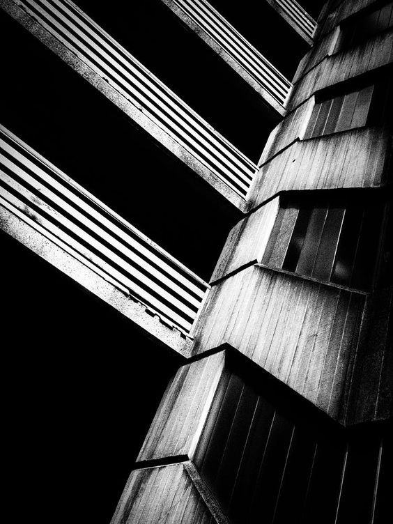 Archillect ID 349637