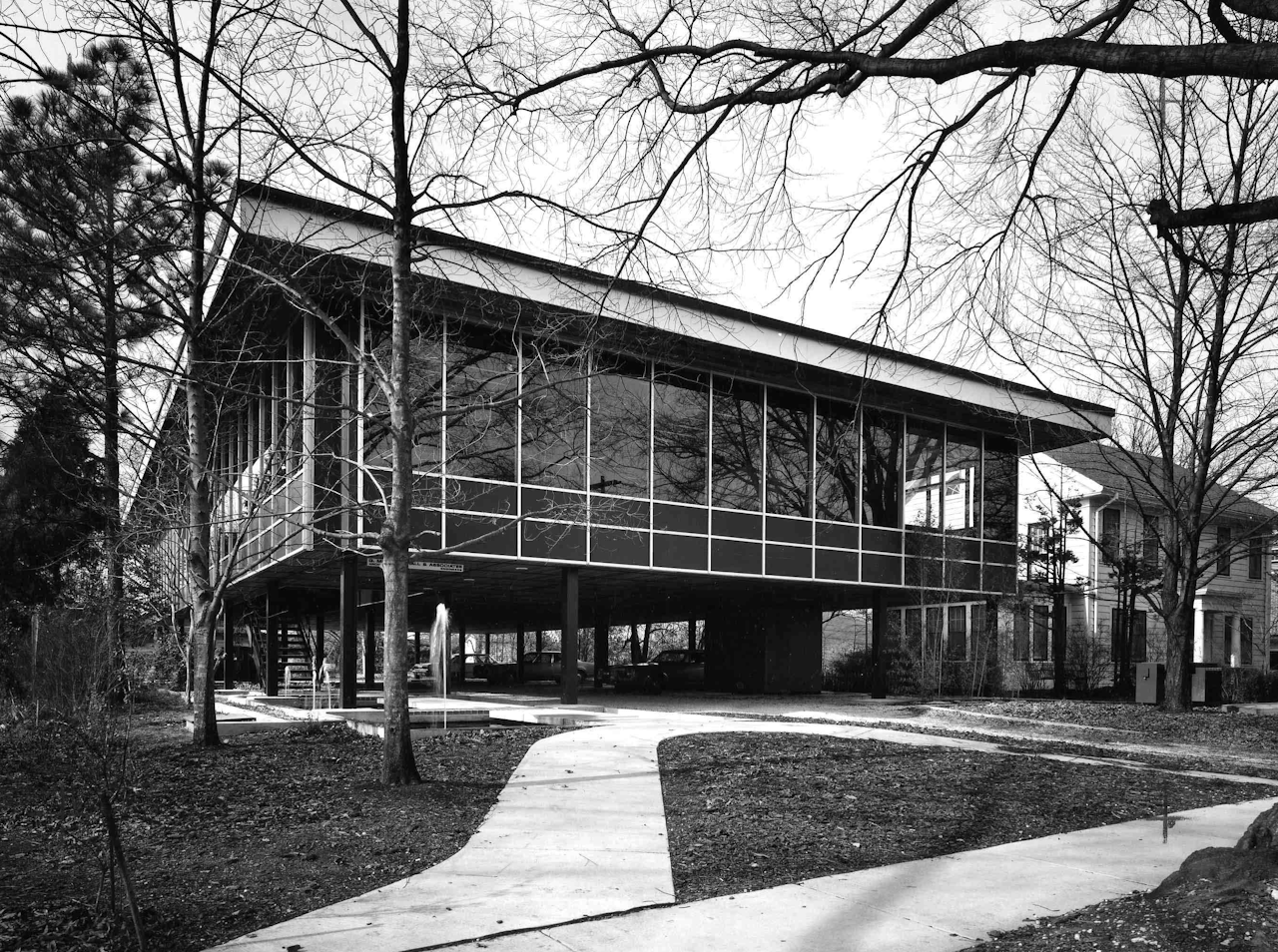 Archillect ID 350313