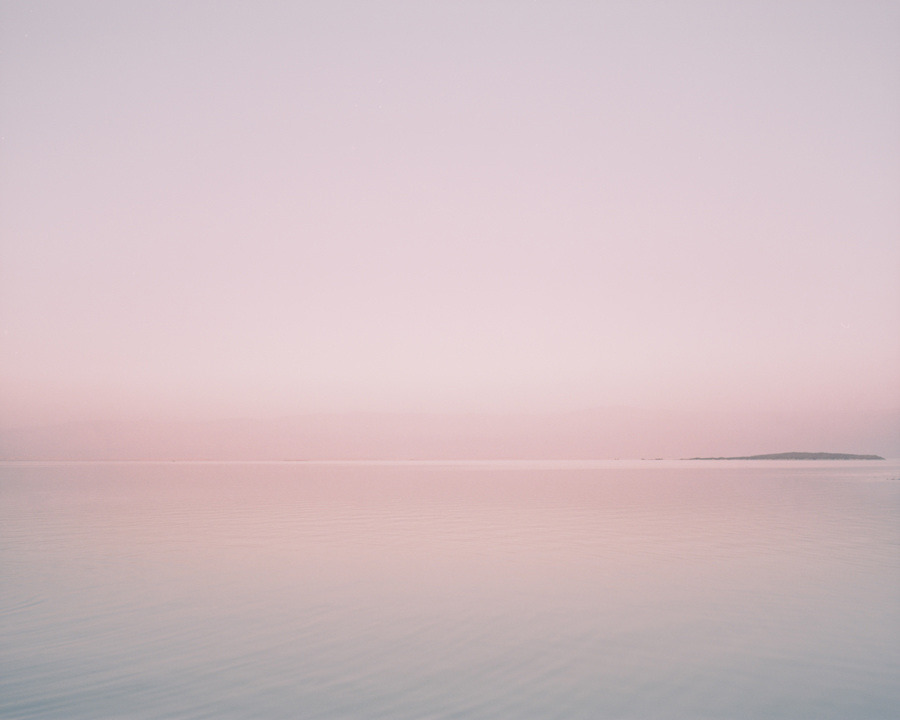 Archillect ID 351382