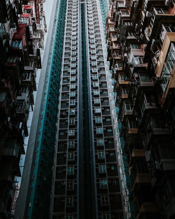 Archillect ID 352731