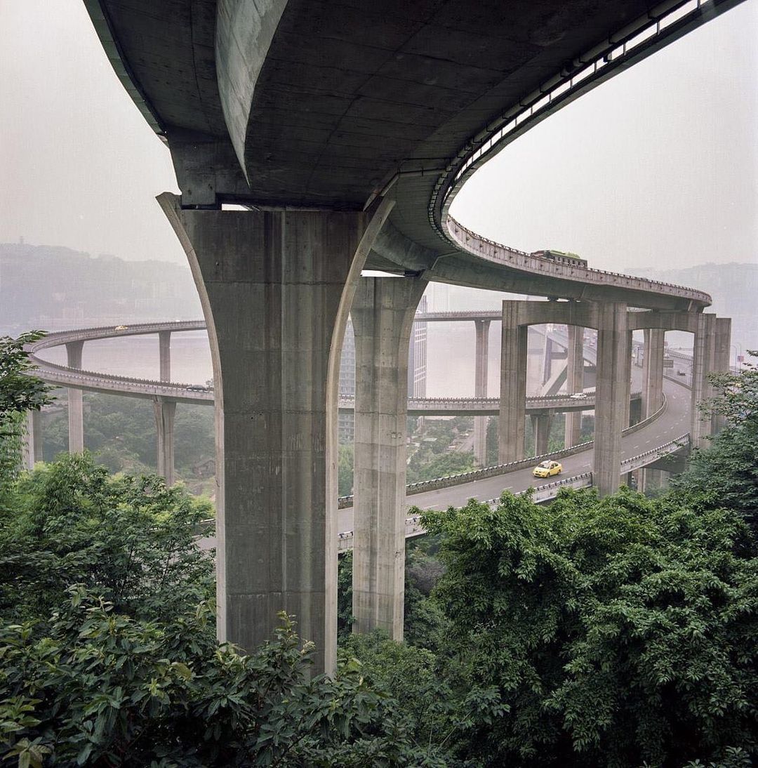 Archillect ID 353584