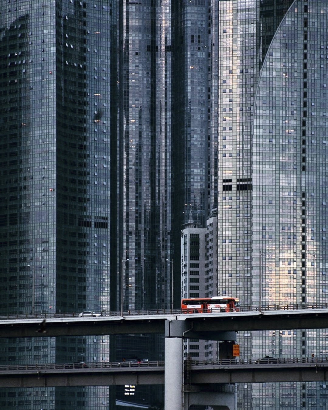 Archillect ID 353709