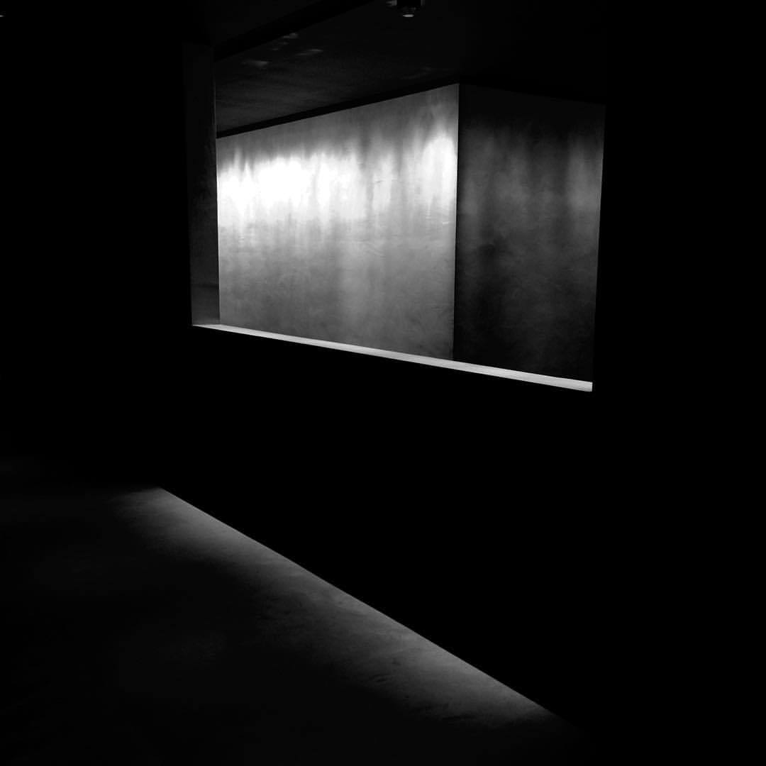Archillect ID 353737