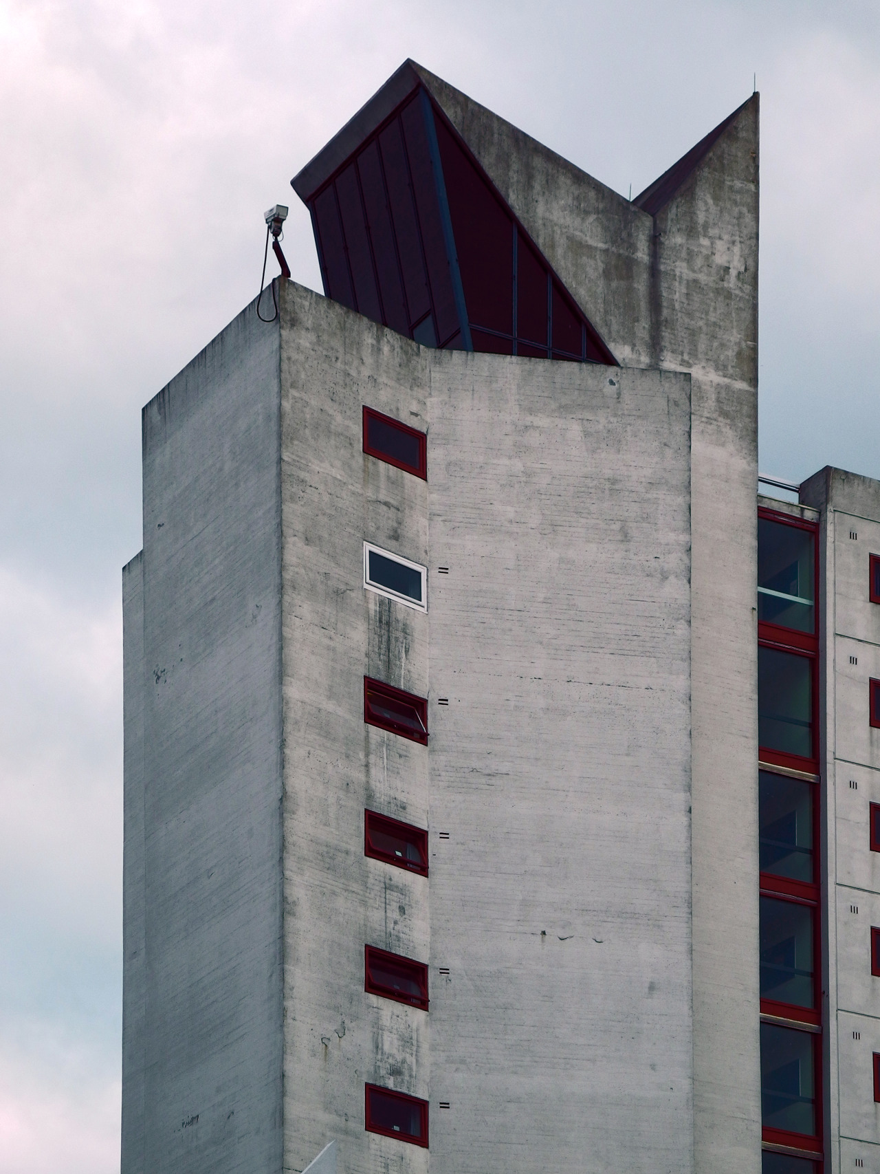 Archillect ID 354313