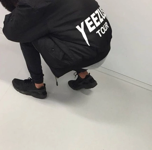Archillect ID 354324