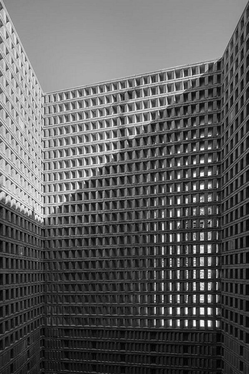 Archillect ID 354373