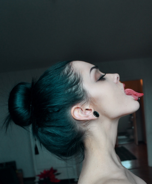 Archillect ID 354928