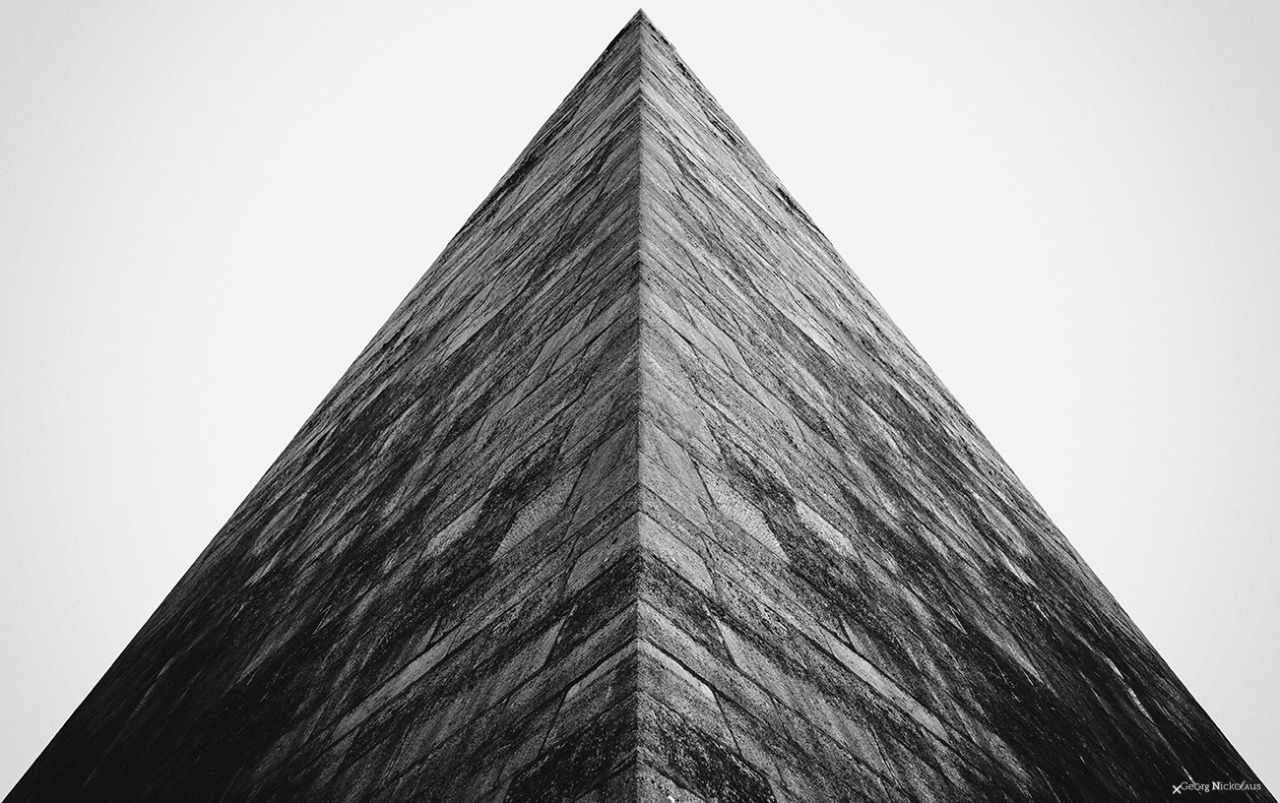 Archillect ID 354980
