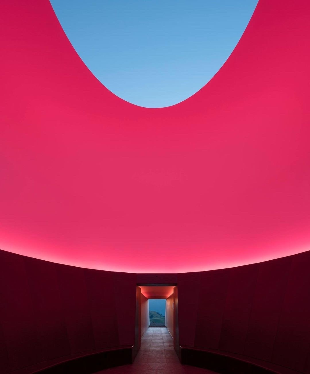 Archillect ID 356499