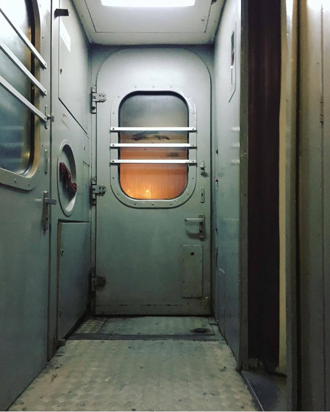 Archillect ID 357155