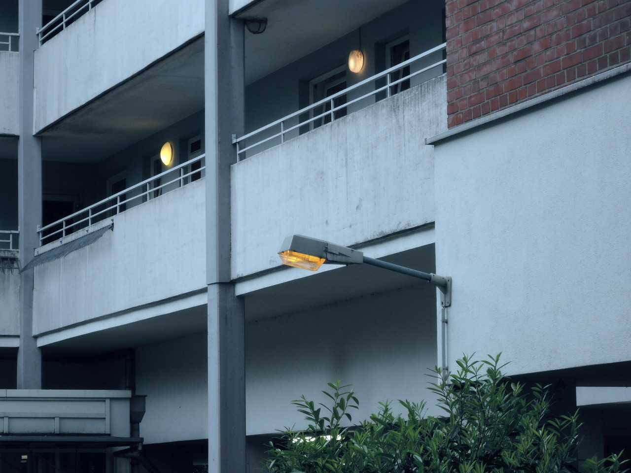 Archillect ID 357220