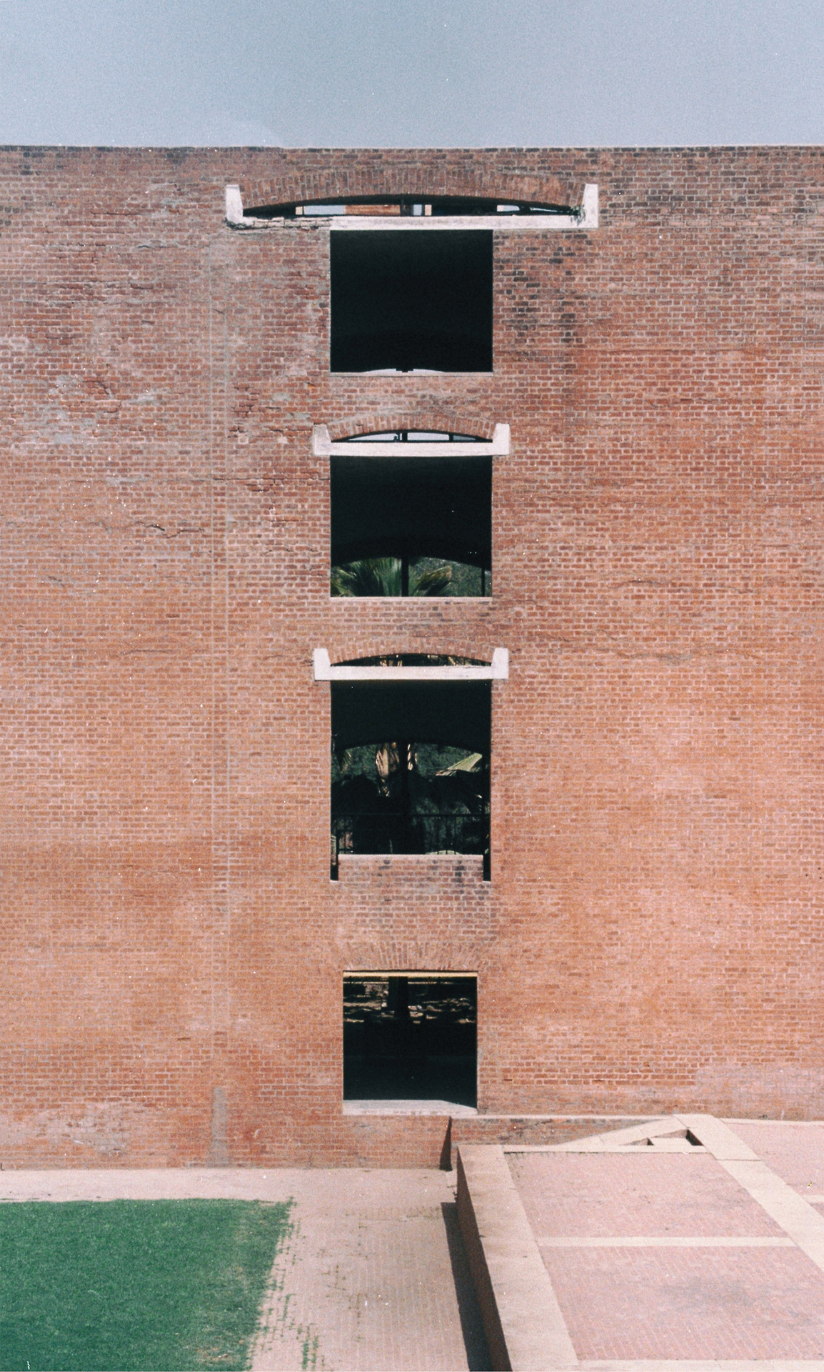 Archillect ID 358380
