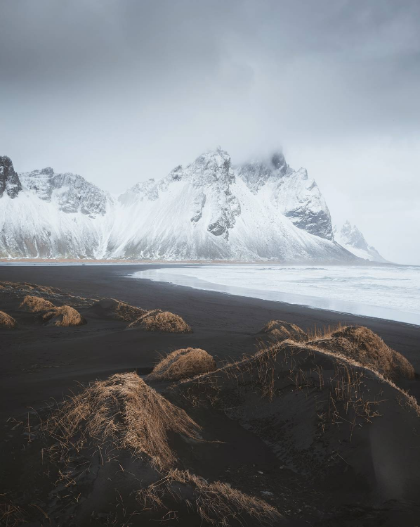 Archillect ID 359031