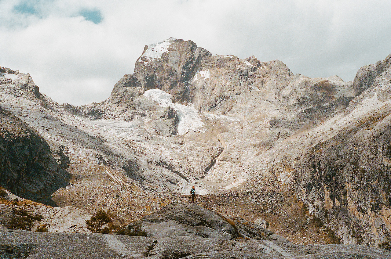 Archillect ID 359198