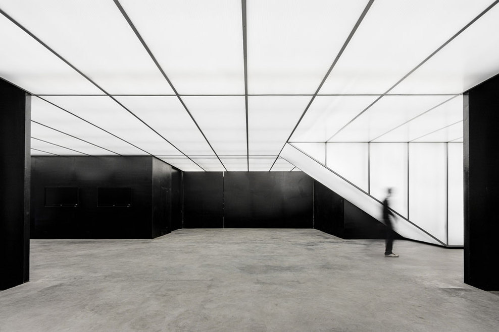 Archillect ID 360481