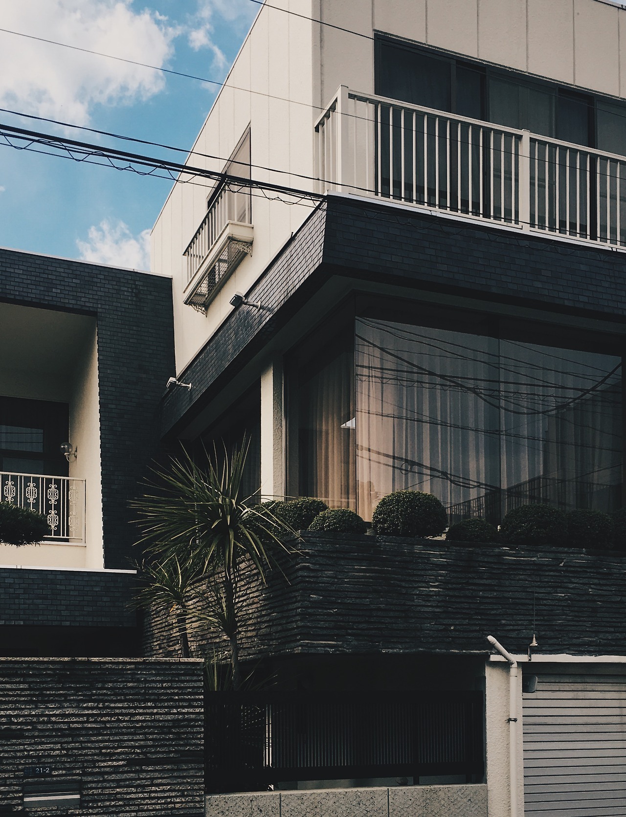 Archillect ID 361845