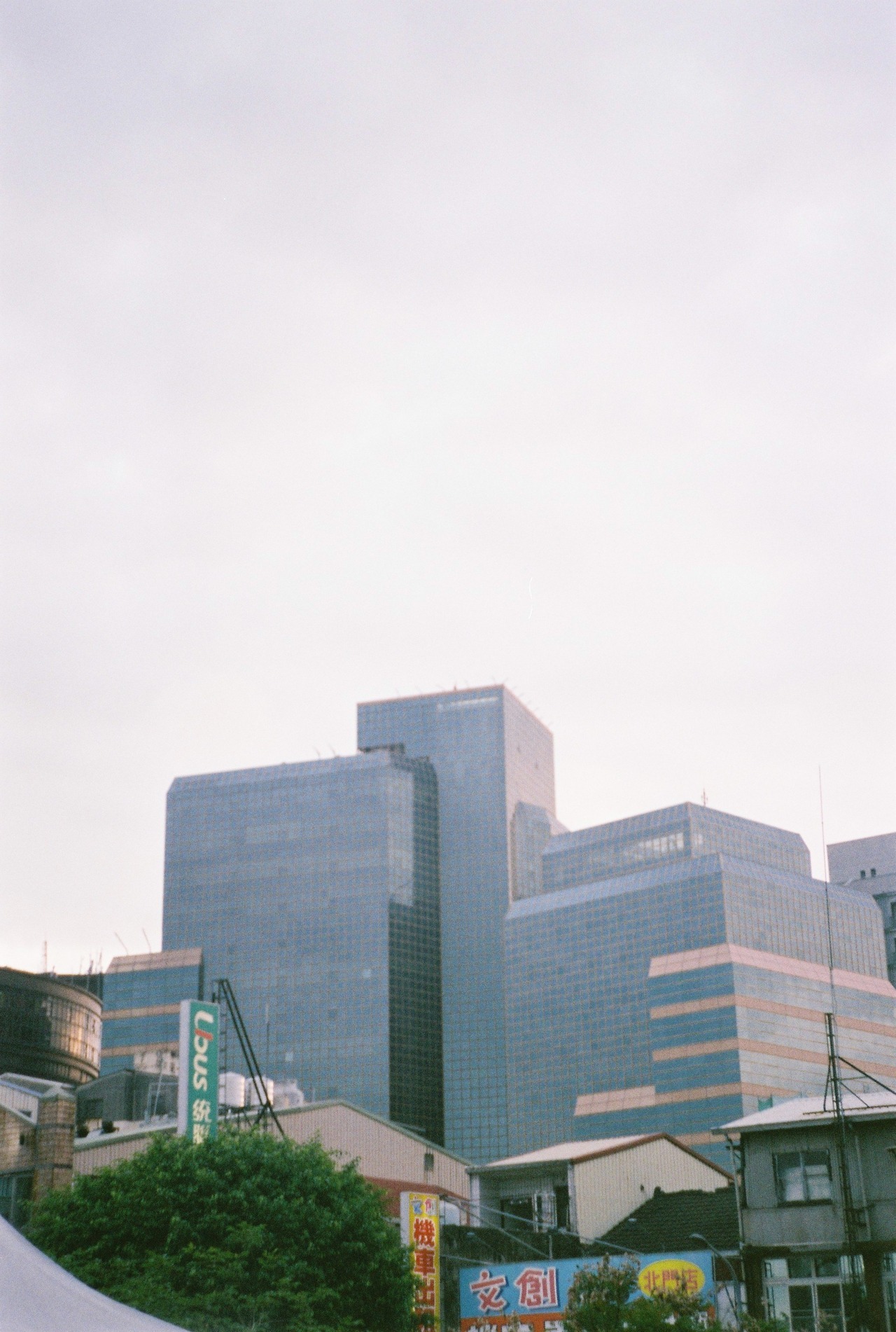 Archillect ID 363344