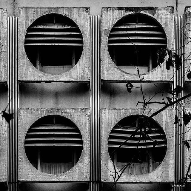 Archillect ID 364597