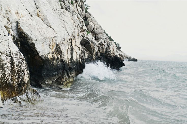 Archillect ID 365058
