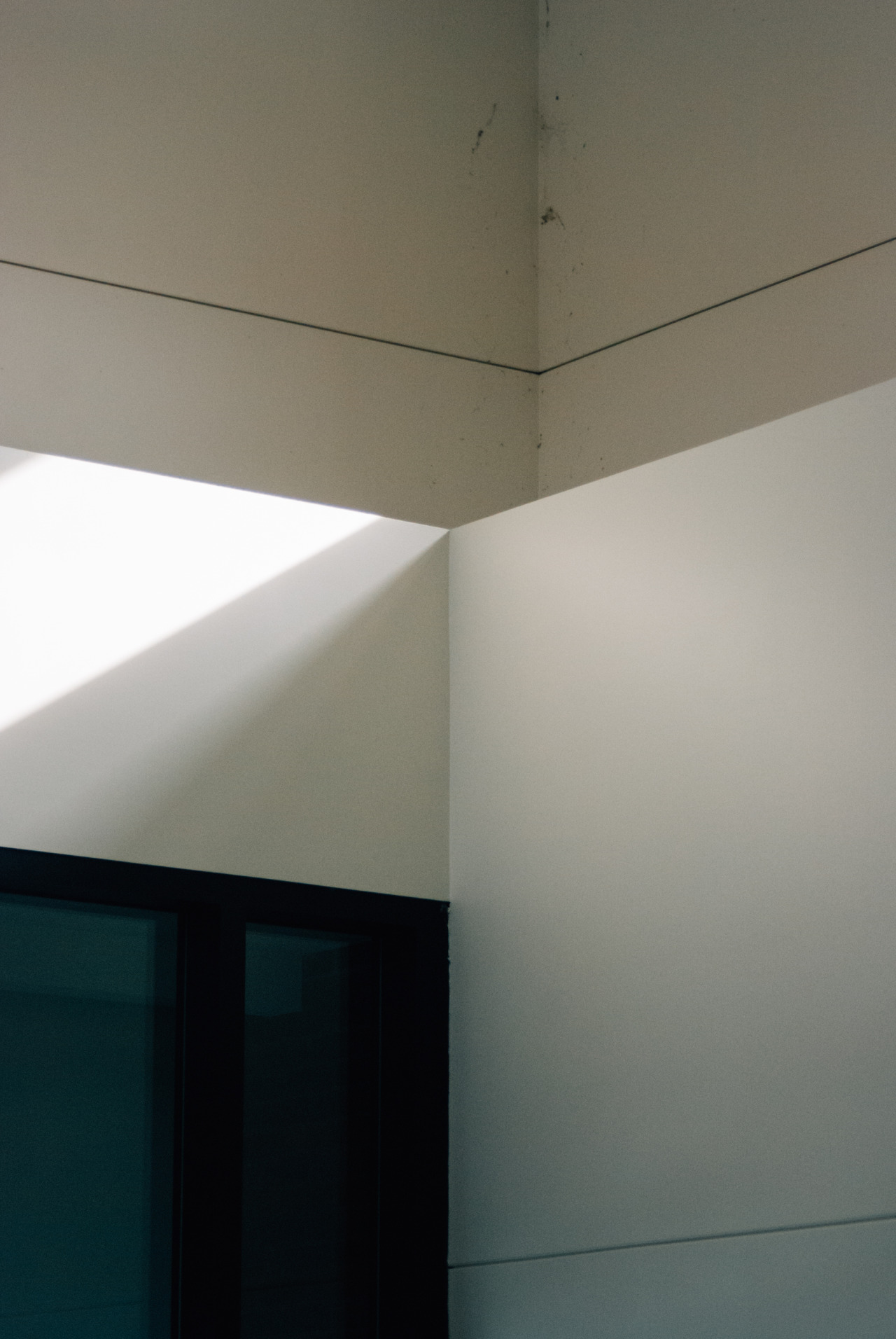 Archillect ID 366171