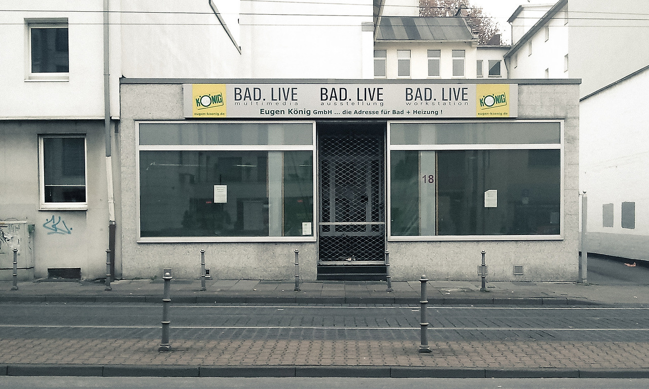 Archillect ID 366458