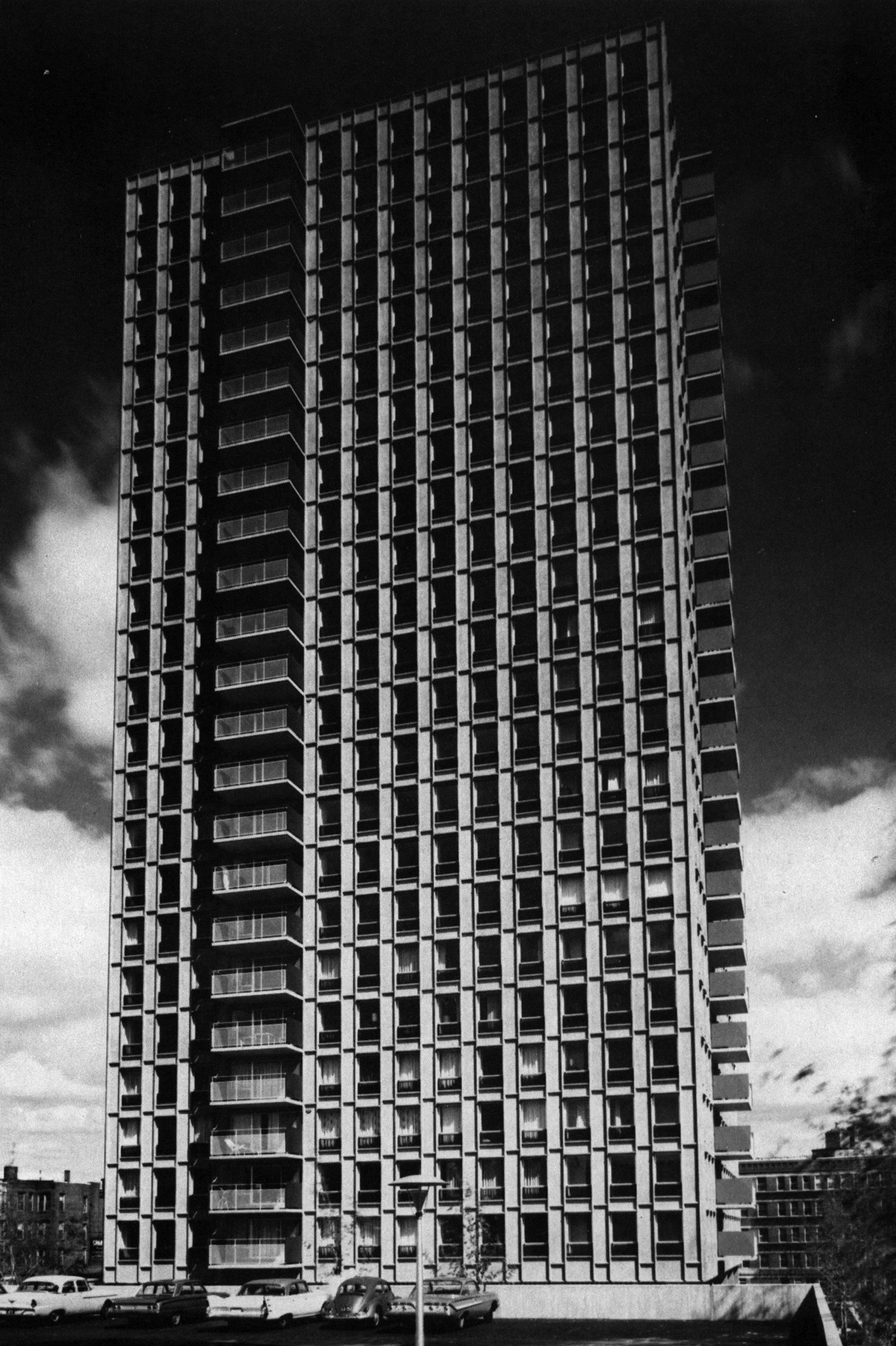 Archillect ID 366620