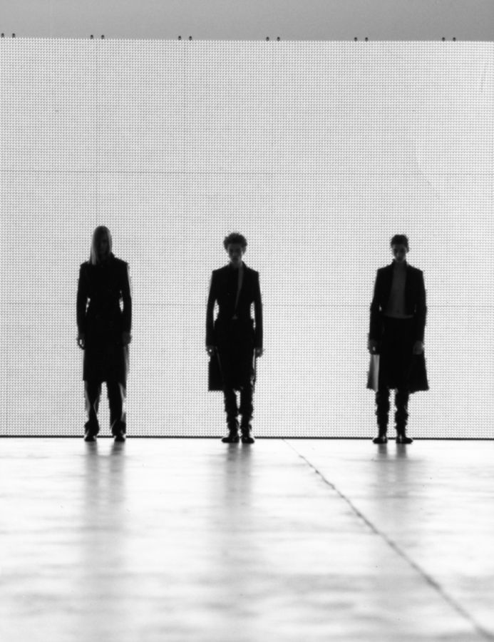 Archillect ID 370063