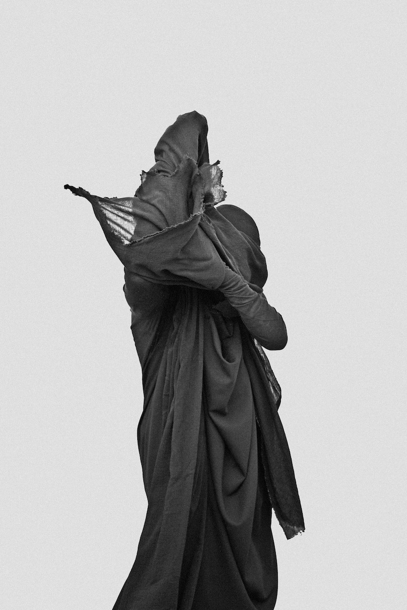Archillect ID 370219