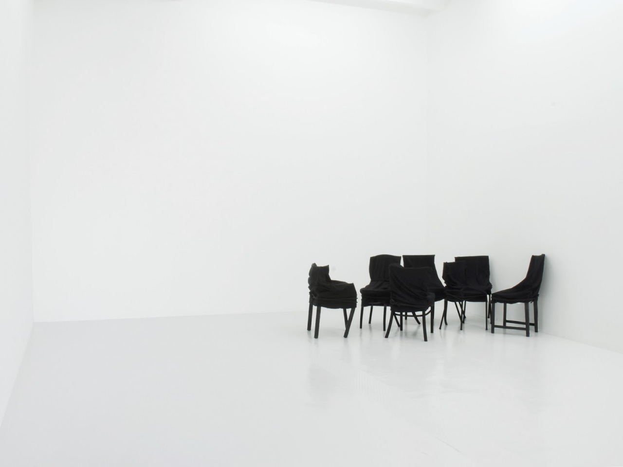 Archillect ID 370245