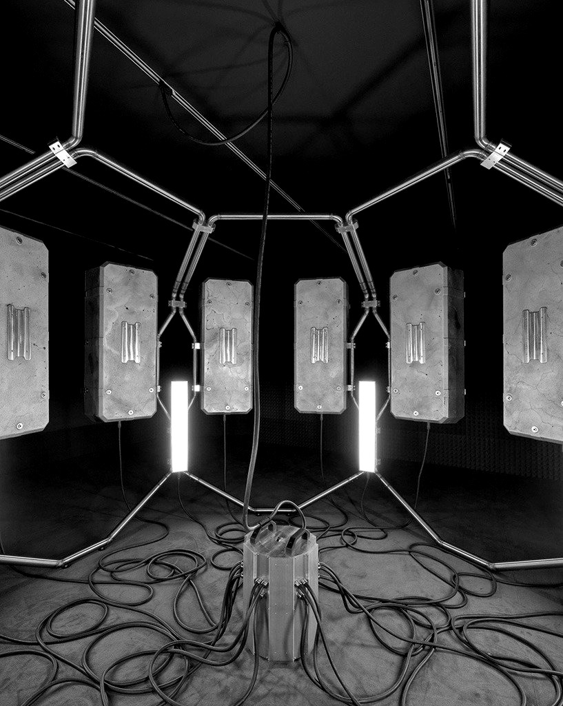 Archillect ID 370278