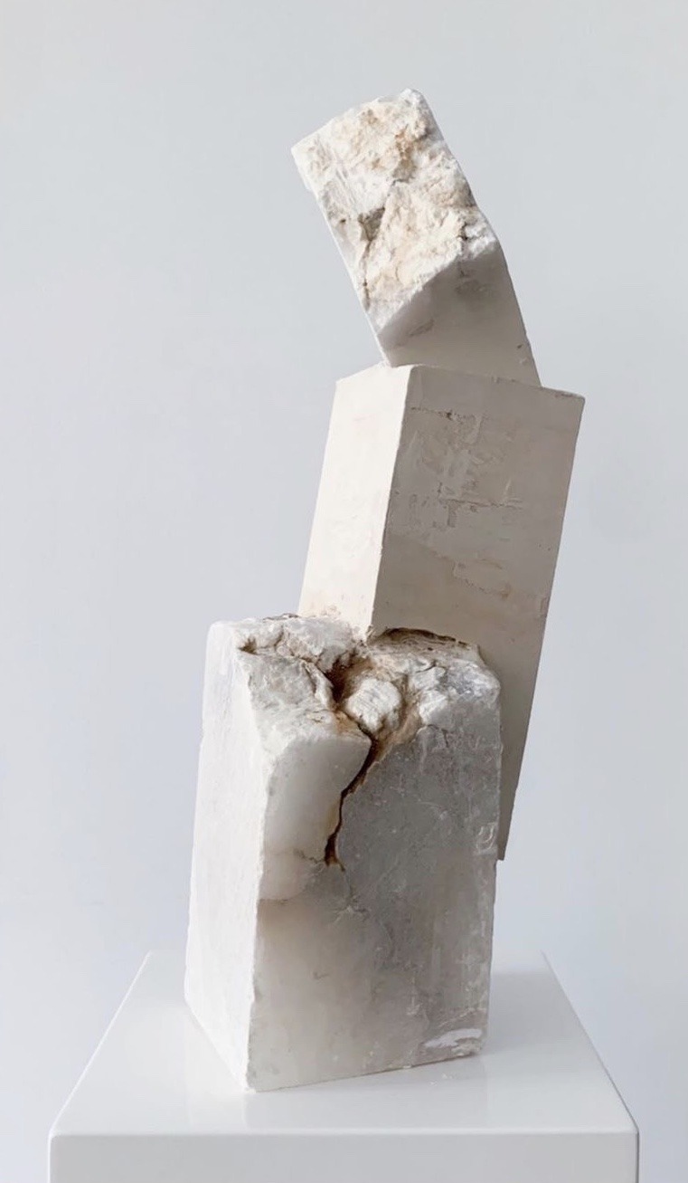 Archillect ID 370327