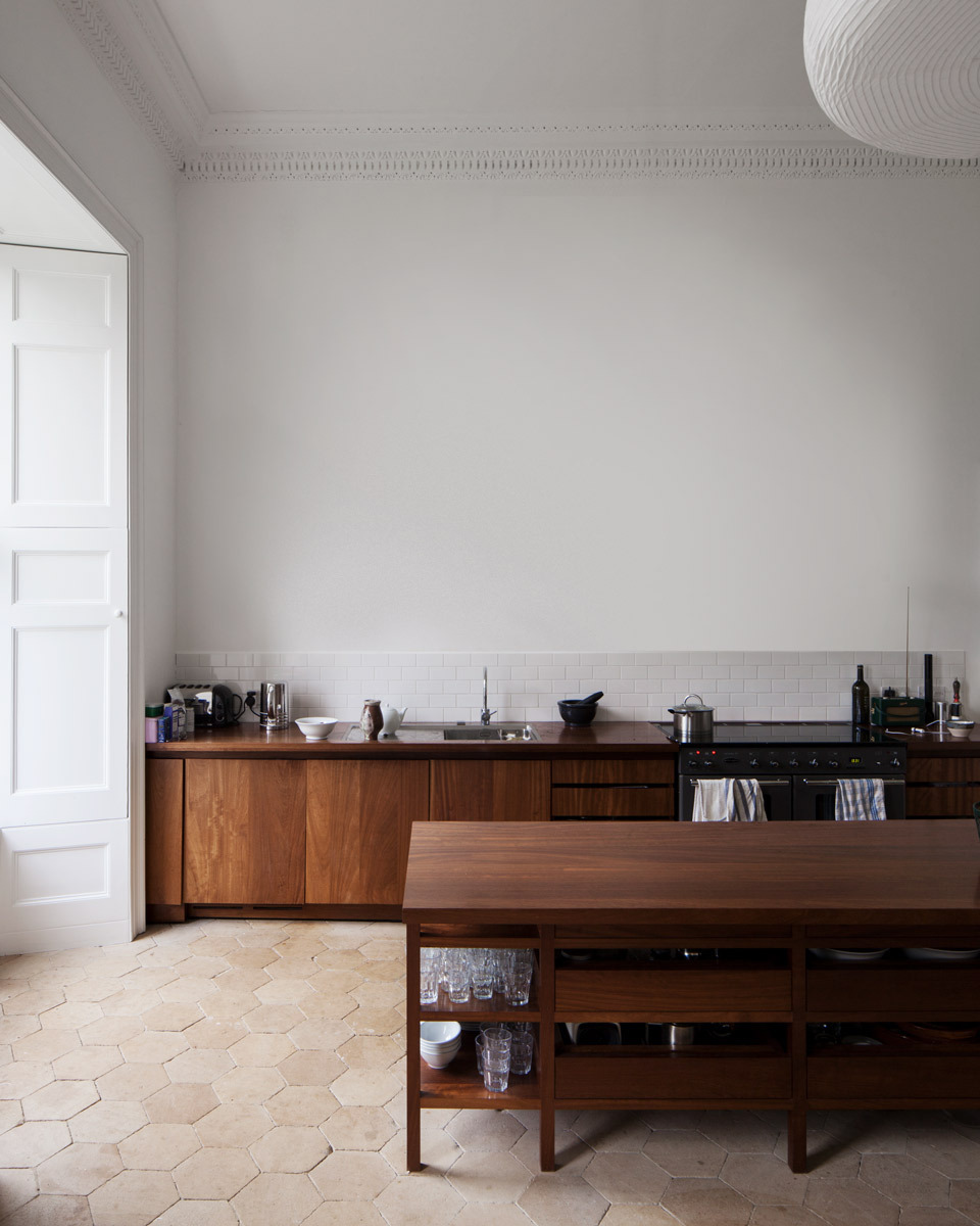 Archillect ID 370342