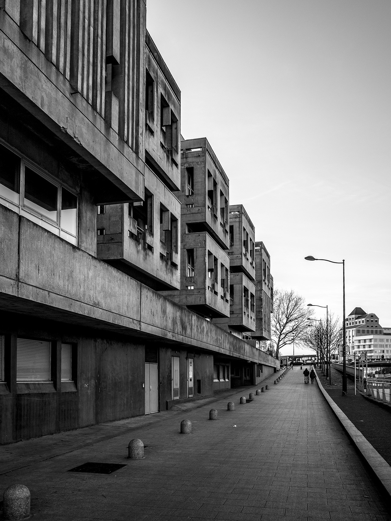 Archillect ID 370350