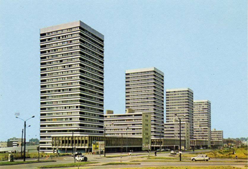 Archillect ID 370353