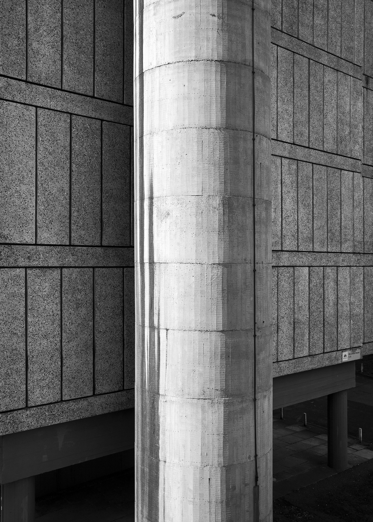 Archillect ID 370406