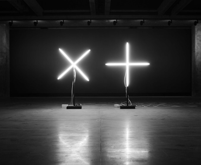 Archillect ID 370412