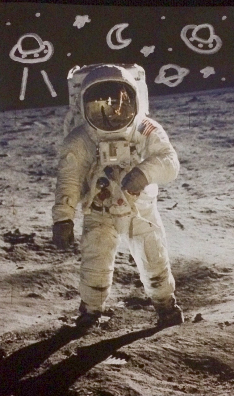 Archillect ID 370425