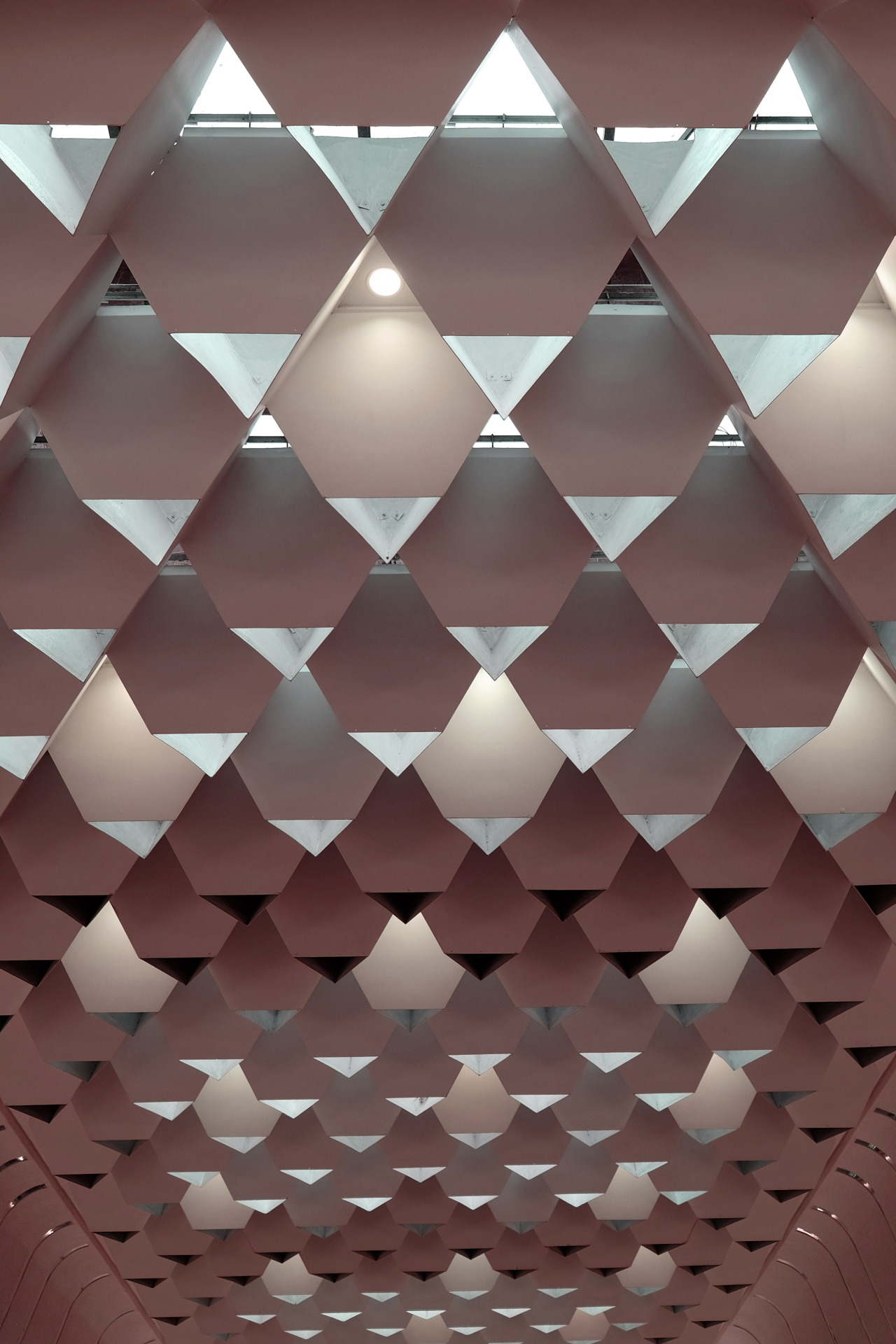 Archillect ID 370449