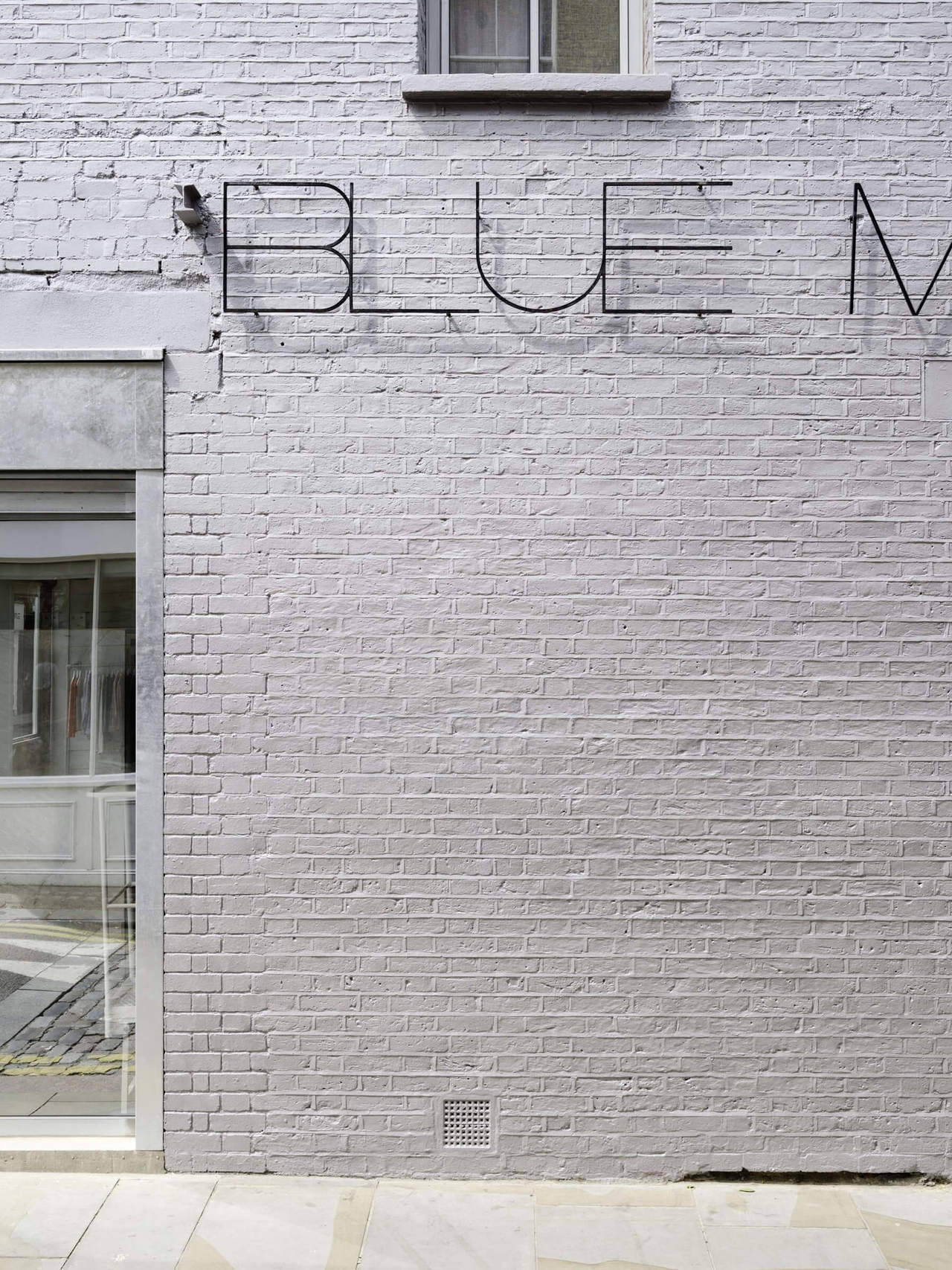 Archillect ID 370502