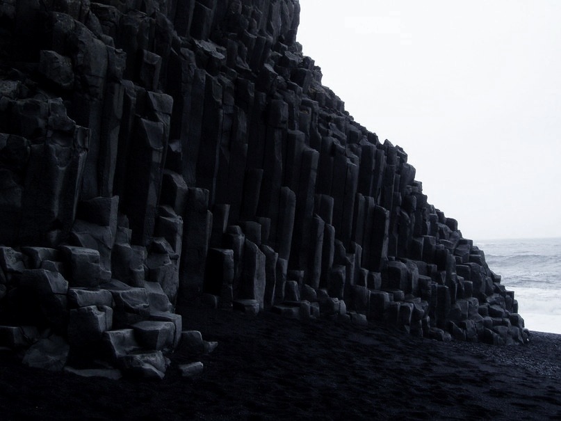 Archillect ID 370510